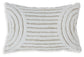 Farissen Pillow