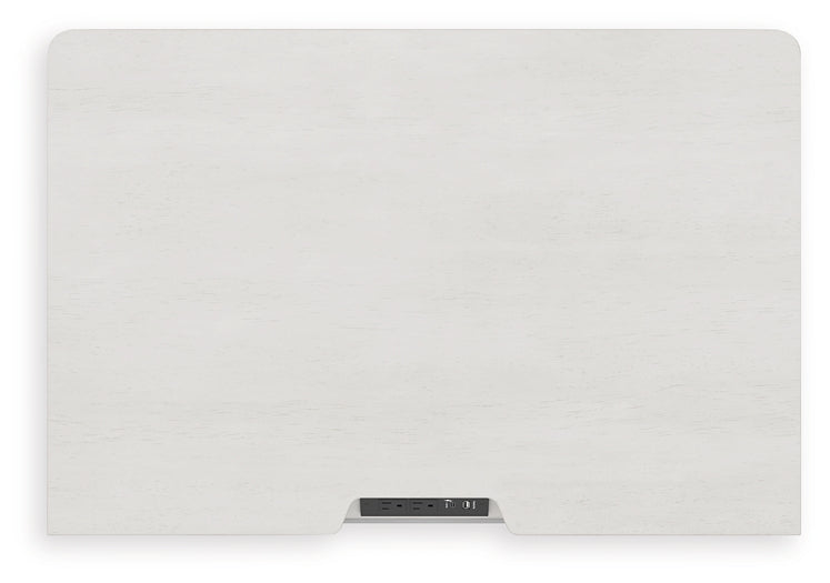 Rowlenstown King Poster Bed, Dresser, Mirror and Nightstand