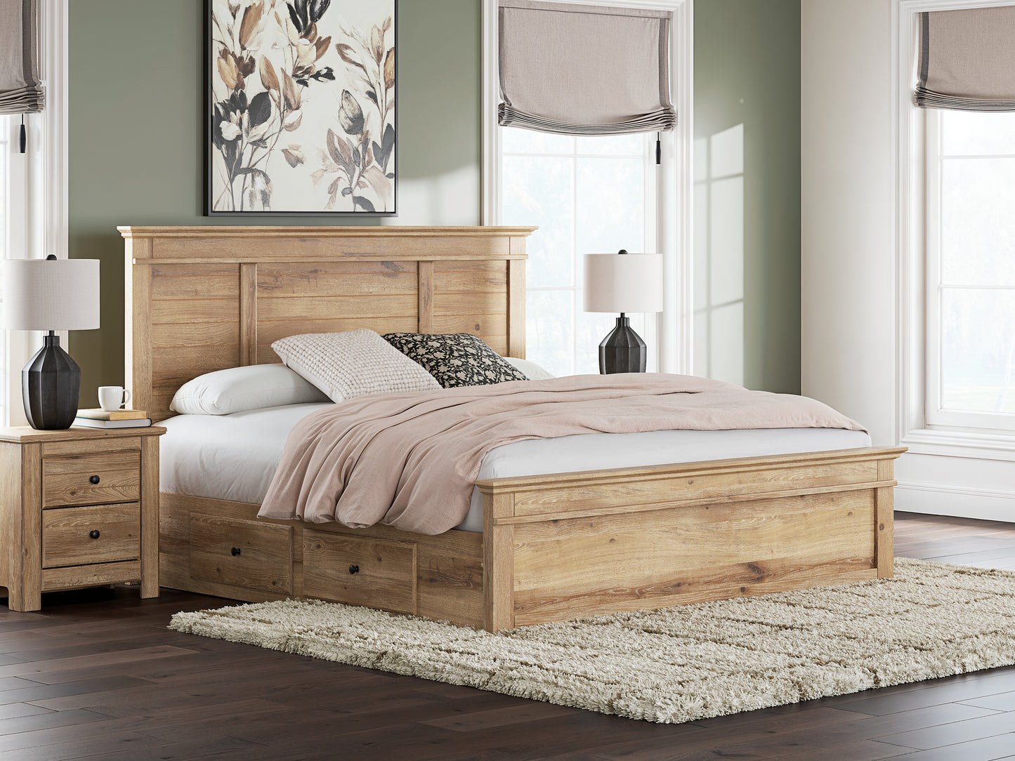 Makidern King Panel Storage Bed