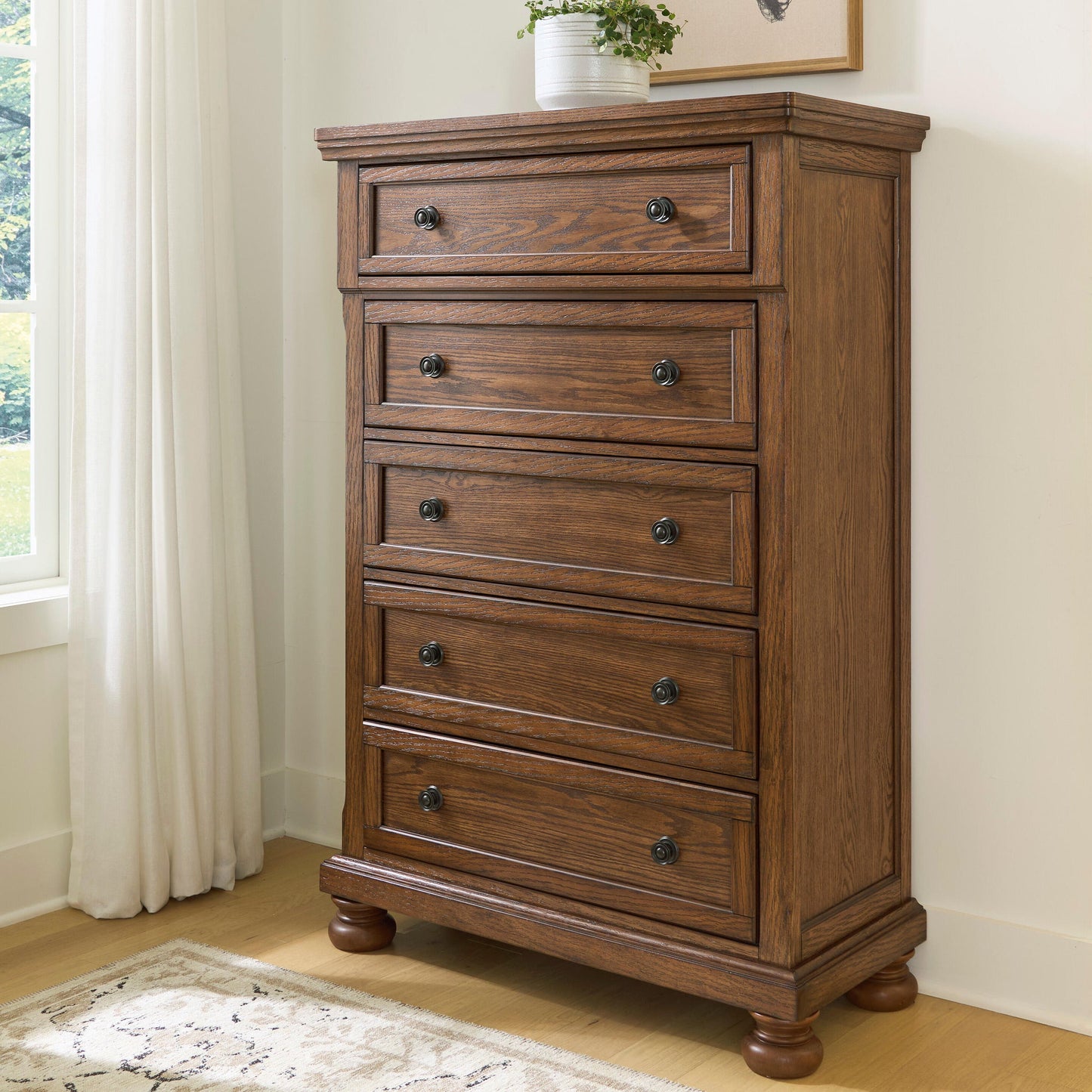 Zackaryn Five Drawer Chest
