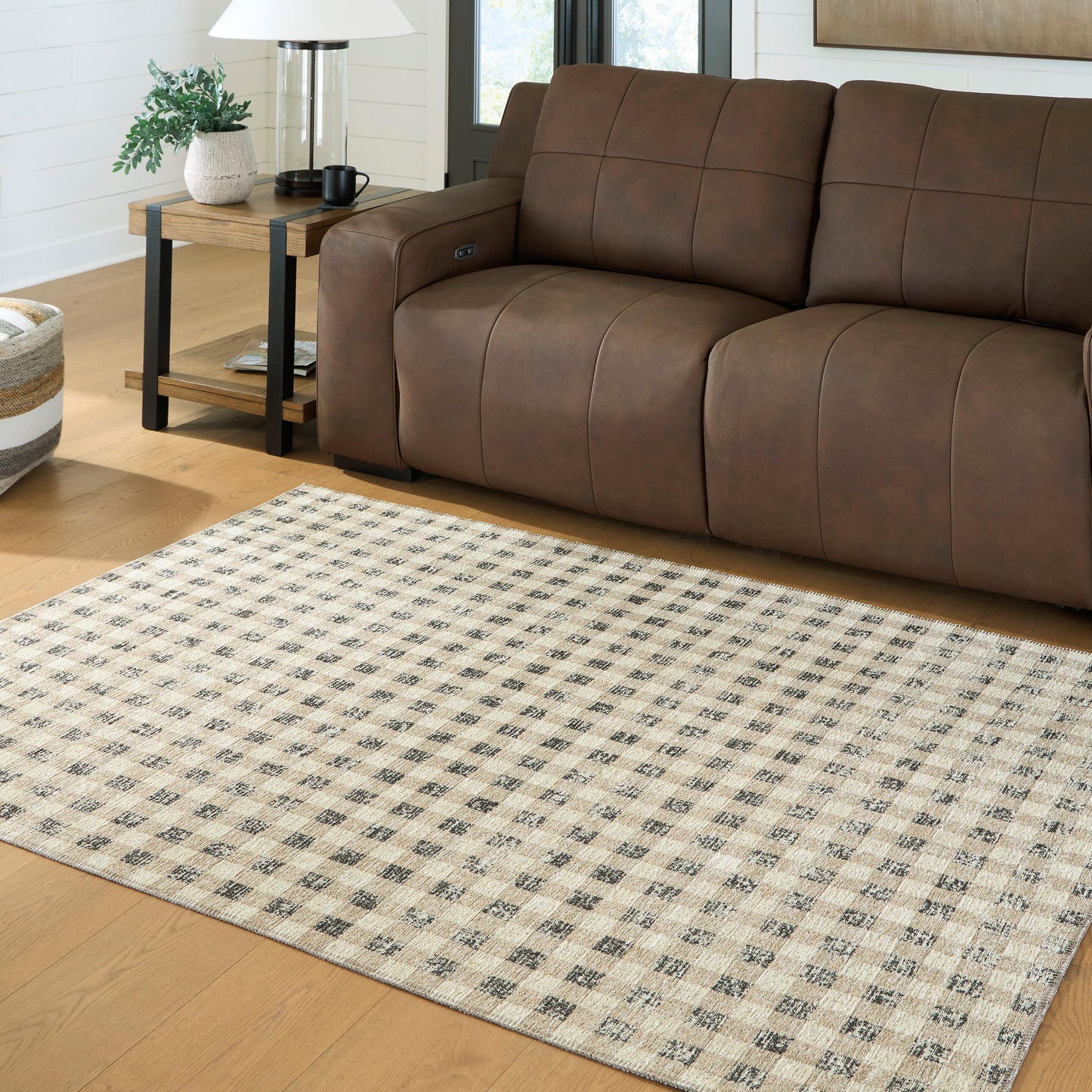Cordner Medium Rug