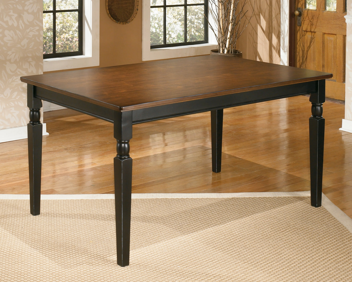 Owingsville Dining Table and 4 Chairs